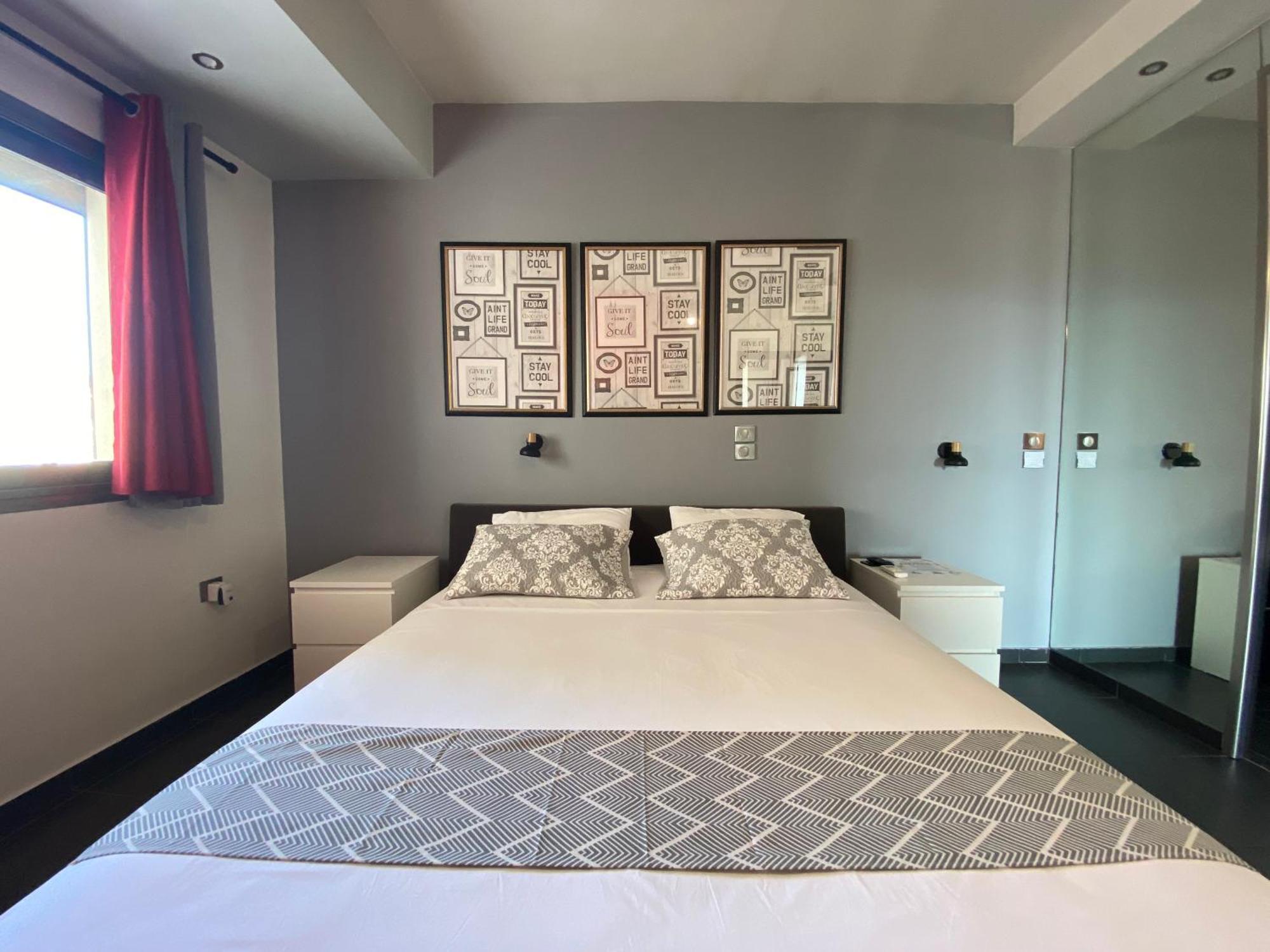 Luxury View Apartment 10Min From Athens Airport Koropion Exteriör bild